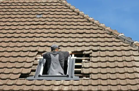 Pose de velux - La Forest-Landerneau